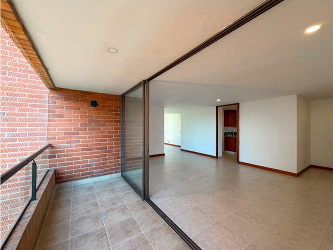Apartamento de 2 alcobas en arriendo en La Florida, Medellín, 130 m² · foto 15 de 24