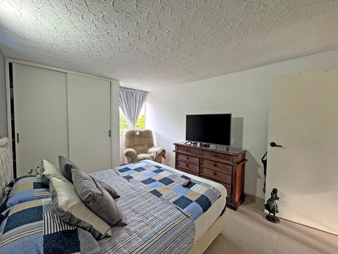 Apartamento de 3 alcobas en venta en Napoles, Cali, 68 m² · foto 14 de 22