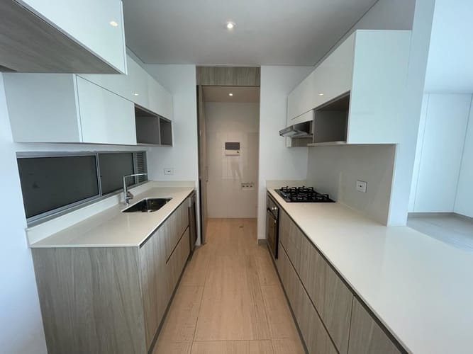 Apartamento de 2 alcobas en arriendo en El Poblado, Barranquilla, 82 m² · foto 2 de 11