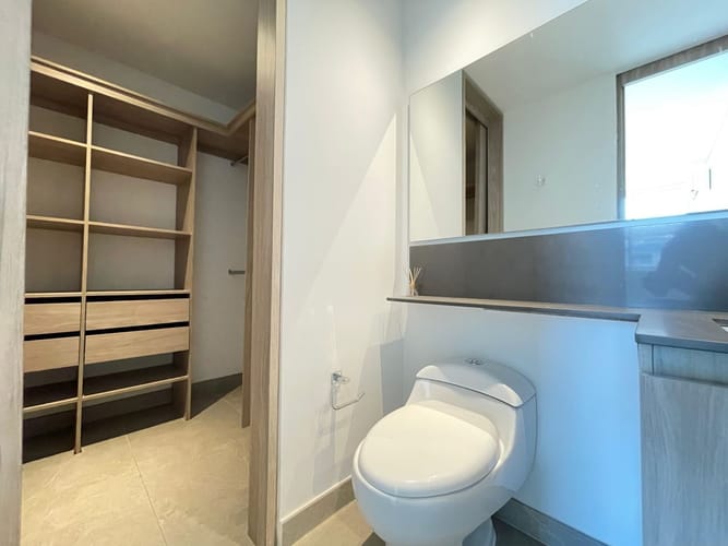 Apartamento de 2 alcobas en arriendo en El Poblado, Barranquilla, 82 m² · foto 8 de 11