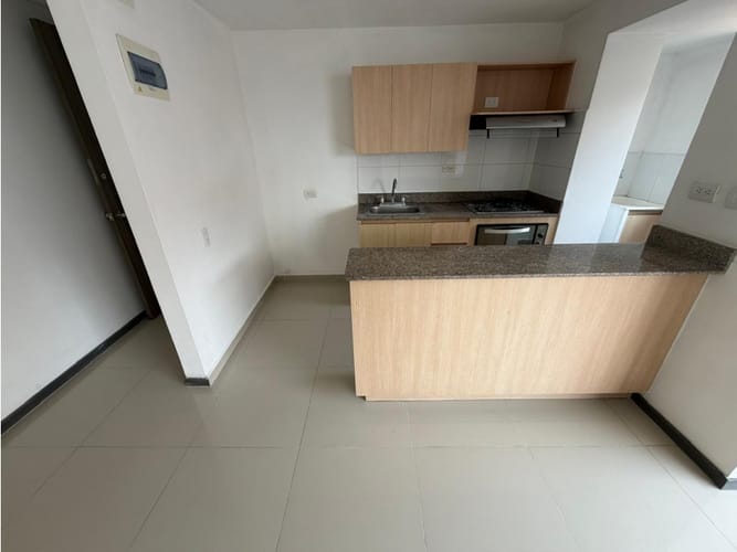 Apartamento de 2 alcobas en arriendo en San German, Medellín, 65 m² · foto 2 de 18