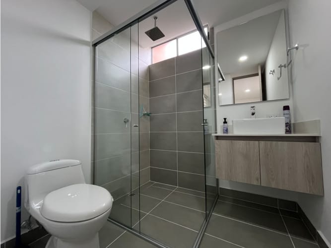 Apartamento de 3 alcobas en arriendo en Loma Del Esmeraldal, Envigado, 95 m² · foto 24 de 24