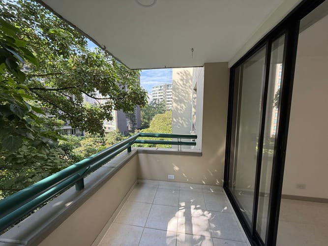 Apartamento de 3 alcobas en arriendo en Las Lomas, Medellín, 100 m² · foto 4 de 15