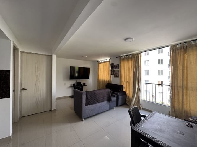Apartamento de 2 alcobas en venta en Arroyohondo, Yumbo, 46 m² · foto 3 de 24