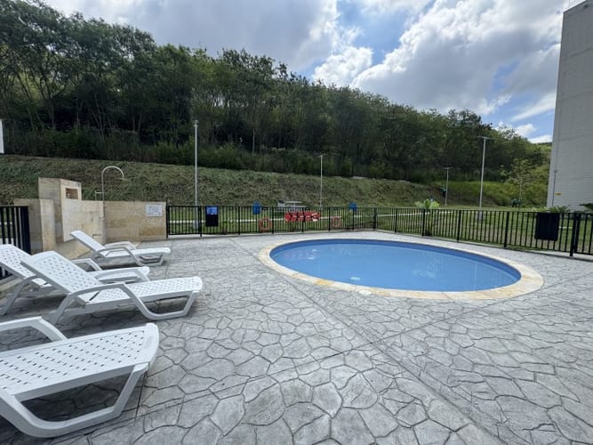 Apartamento de 2 alcobas en venta en Arroyohondo, Yumbo, 46 m² · foto 17 de 24