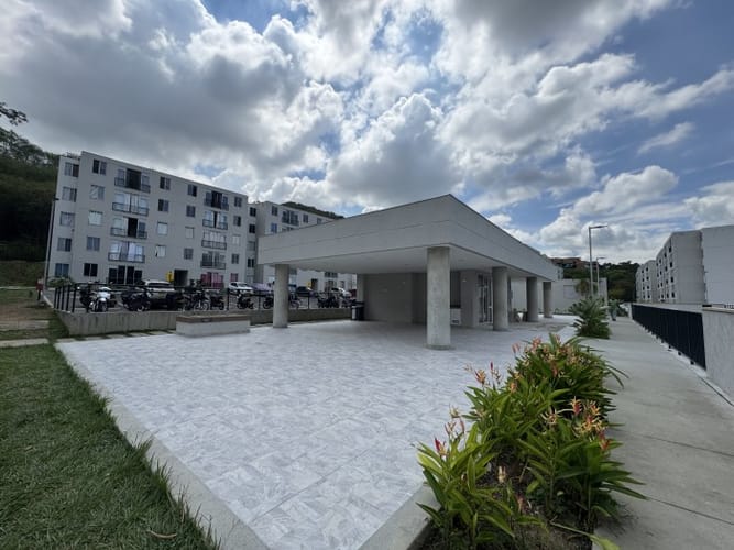 Apartamento de 2 alcobas en venta en Arroyohondo, Yumbo, 46 m² · foto 21 de 24