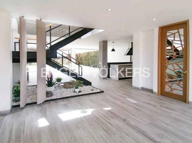 Casa de 4 alcobas en arriendo en Chuntame, Cajicá, 206 m² · foto 2 de 16