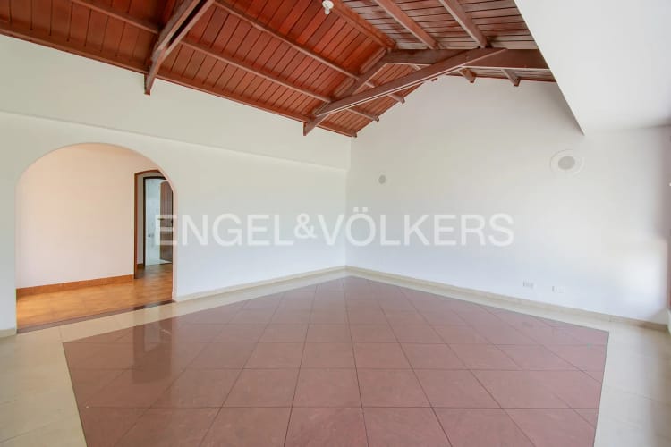 Casa de 4 alcobas en venta en Fonquetá, Chía, 720 m² · foto 3 de 16