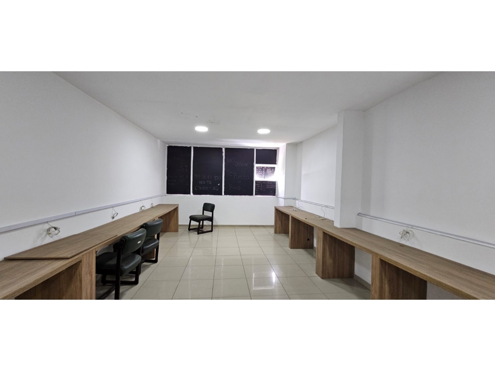 Oficina en arriendo en El Limonar, Cali, 210 m² · foto 7 de 16