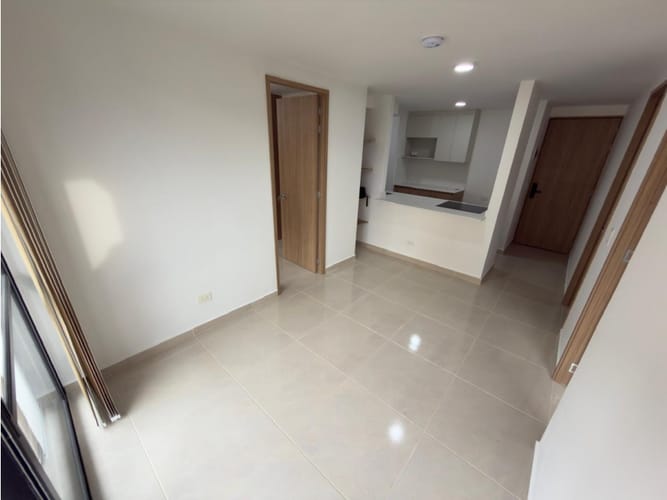 Apartamento de 3 alcobas en arriendo en Caicedo, Medellín, 75 m² · foto 6 de 17