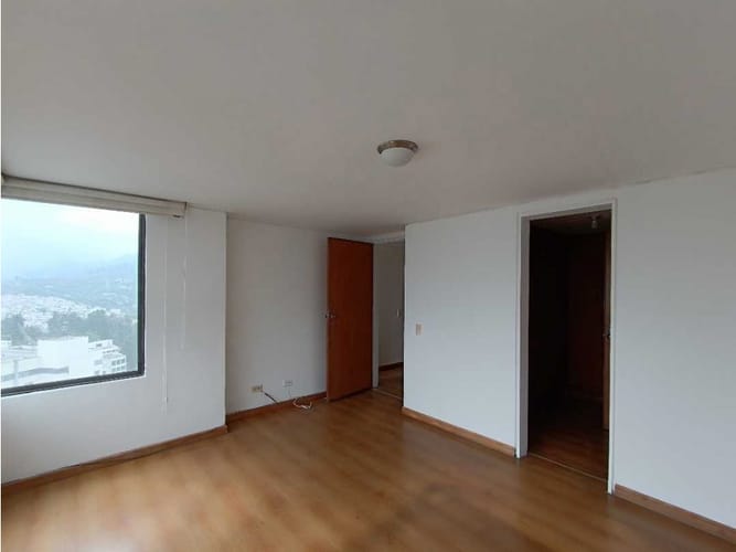 Apartamento de 3 alcobas en venta en Avenida Santander, Manizales, 150 m² · foto 14 de 22