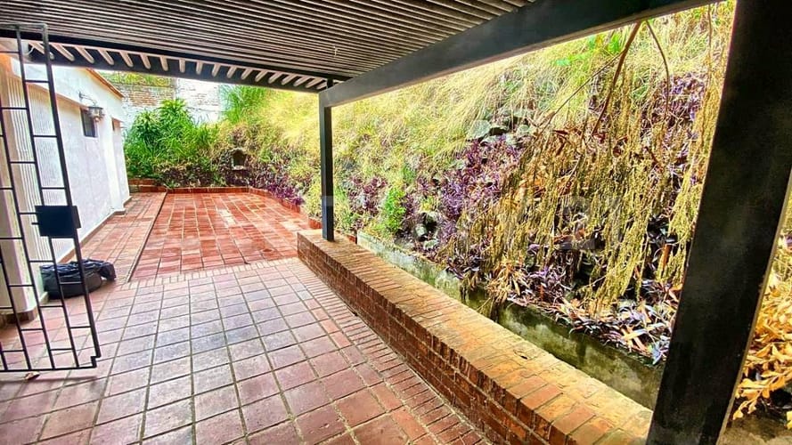 Apartamento de 4 alcobas en venta en La Arboleda, Cali, 201 m² · foto 11 de 24