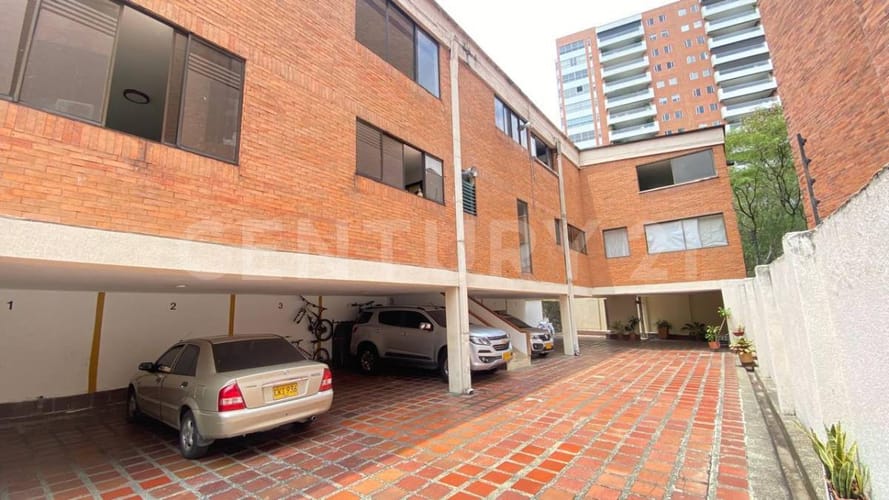Apartamento de 4 alcobas en venta en La Arboleda, Cali, 201 m² · foto 24 de 24