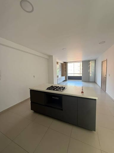 Apartamento de 3 alcobas en arriendo en Mesa, Envigado, 92 m² · foto 4 de 12