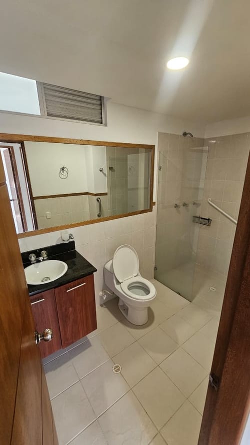 Apartamento de 3 alcobas en venta en Rionegro, 92 m² · foto 9 de 15