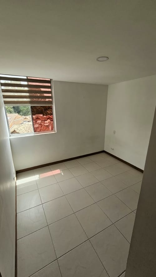 Apartamento de 3 alcobas en venta en Rionegro, 92 m² · foto 14 de 15