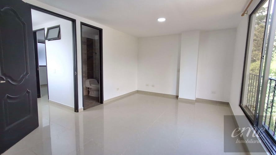 Apartamento de 3 alcobas en arriendo en Villas De Occidente, Bello, 85 m² · foto 15 de 16