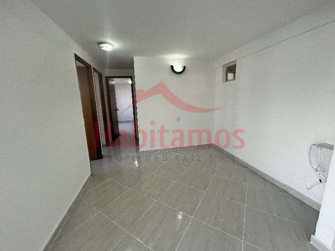 Apartamento de 3 alcobas en arriendo en Castropol, Medellín, 80 m² · foto 6 de 13