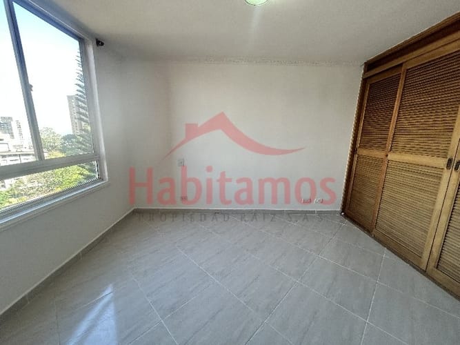 Apartamento de 3 alcobas en arriendo en Castropol, Medellín, 80 m² · foto 12 de 13