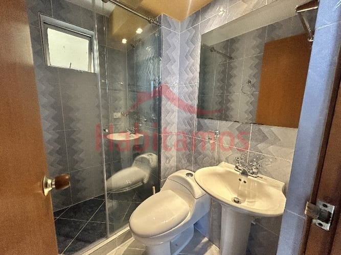 Apartamento de 3 alcobas en arriendo en Castropol, Medellín, 80 m² · foto 13 de 13