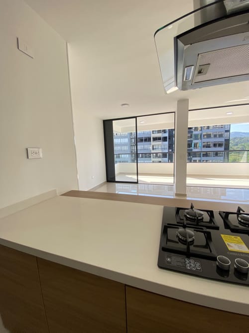 Apartamento de 3 alcobas en arriendo en Anillo Vial, Floridablanca, 98 m² · foto 6 de 24
