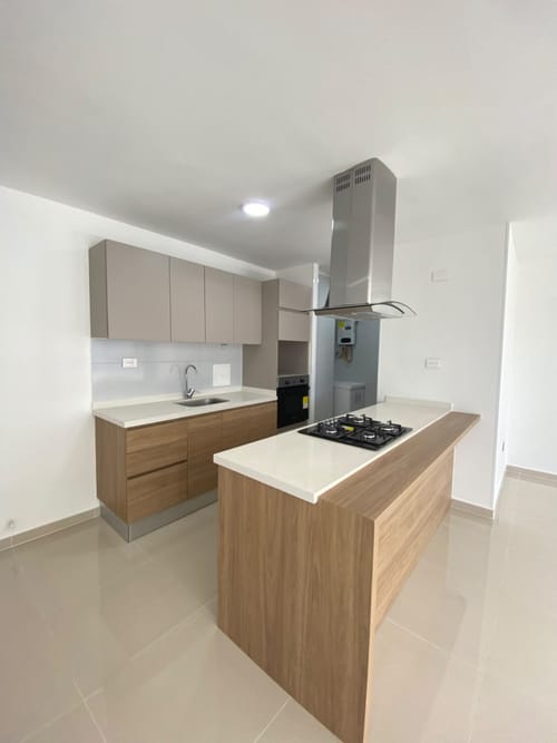 Apartamento de 3 alcobas en arriendo en Anillo Vial, Floridablanca, 98 m² · foto 8 de 24