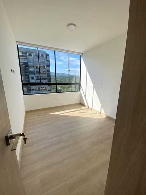 Apartamento de 3 alcobas en arriendo en Anillo Vial, Floridablanca, 98 m² · foto 15 de 24
