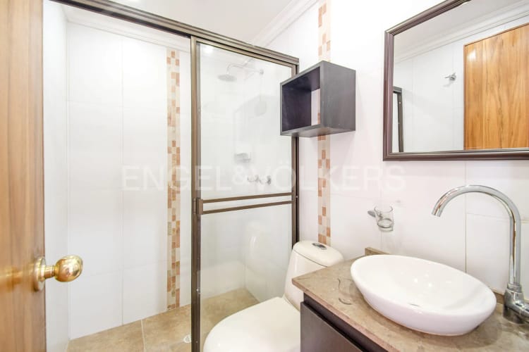 Apartamento de 3 alcobas en venta en Santa Ana, Bogotá, 130 m² · foto 17 de 18