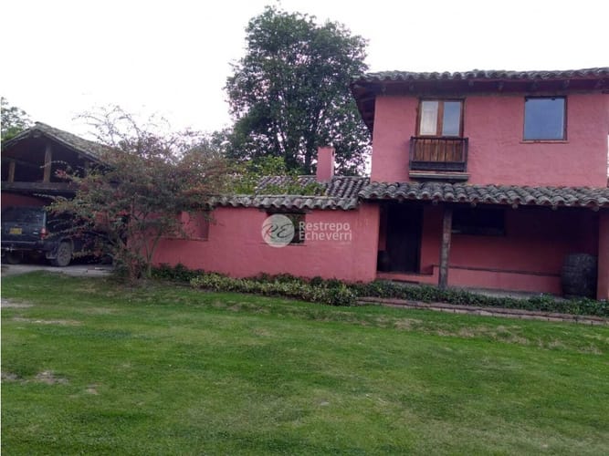 Casa de 3 alcobas en venta en La Francia, Chía, 350 m² · foto 3 de 24