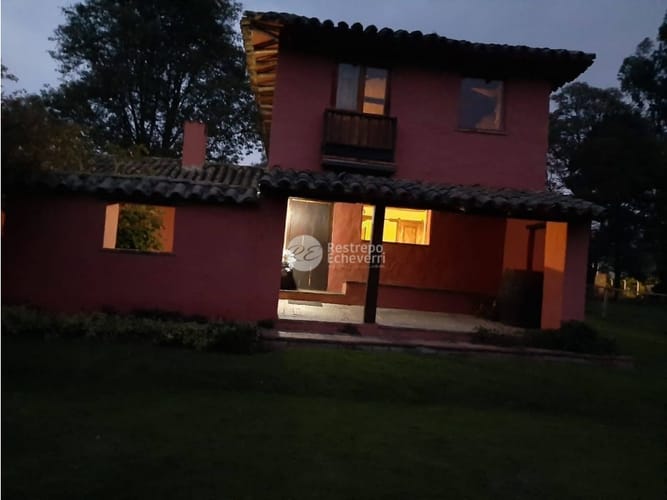Casa de 3 alcobas en venta en La Francia, Chía, 350 m² · foto 4 de 24