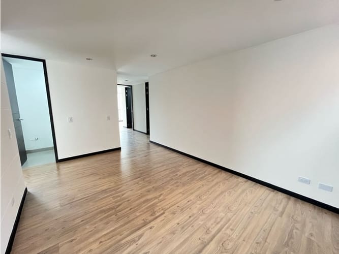 Apartamento de 3 alcobas en arriendo en Escobero, Envigado, 150 m² · foto 16 de 24