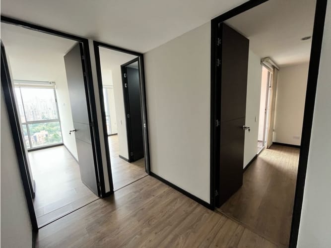 Apartamento de 3 alcobas en arriendo en Escobero, Envigado, 150 m² · foto 18 de 24
