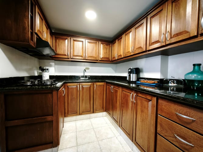 Apartamento de 4 alcobas en venta en Las Lomas, Medellín, 130 m² · foto 6 de 16