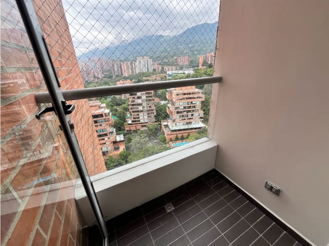 Apartamento de 3 alcobas en arriendo en Escobero, Envigado, 150 m² · foto 24 de 24