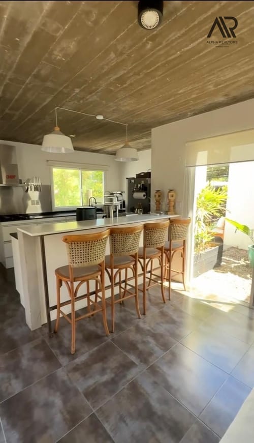 Casa en alquiler c/ cochera en Lugano · Foto 8