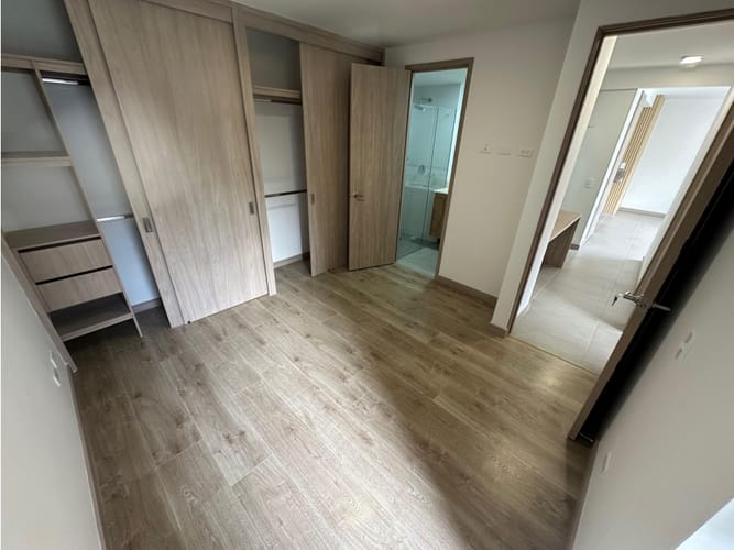 Apartamento de 3 alcobas en arriendo en Calasanz, Medellín, 75 m² · foto 7 de 17