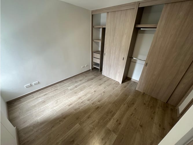 Apartamento de 3 alcobas en arriendo en Calasanz, Medellín, 75 m² · foto 9 de 17