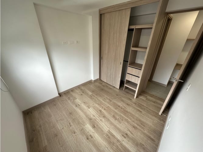 Apartamento de 3 alcobas en arriendo en Calasanz, Medellín, 75 m² · foto 11 de 17