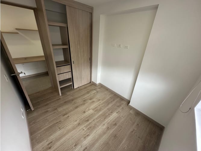 Apartamento de 3 alcobas en arriendo en Calasanz, Medellín, 75 m² · foto 14 de 17