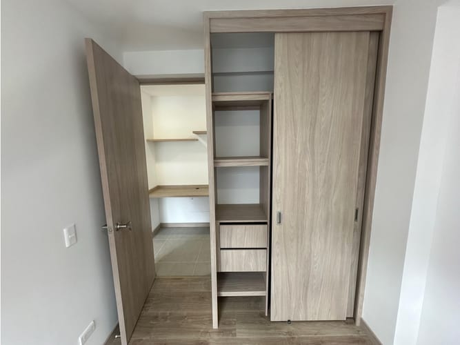Apartamento de 3 alcobas en arriendo en Calasanz, Medellín, 75 m² · foto 15 de 17
