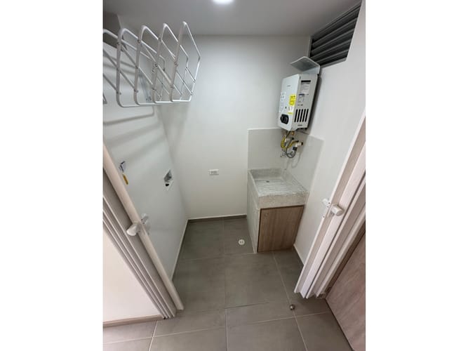 Apartamento de 3 alcobas en arriendo en Calasanz, Medellín, 75 m² · foto 17 de 17