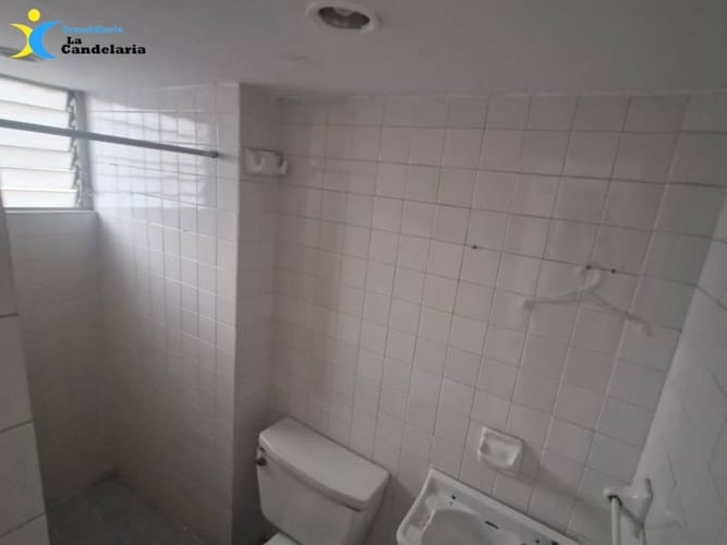 Apartamento de 5 alcobas en arriendo en Boston, Medellín, 180 m² · foto 8 de 17