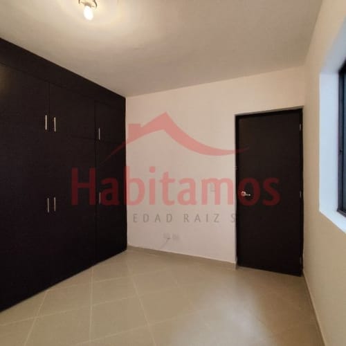 Casa de 4 alcobas en arriendo en Florida Nueva, Medellín, 220 m² · foto 3 de 20