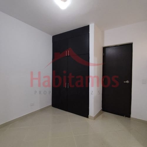 Casa de 4 alcobas en arriendo en Florida Nueva, Medellín, 220 m² · foto 14 de 20