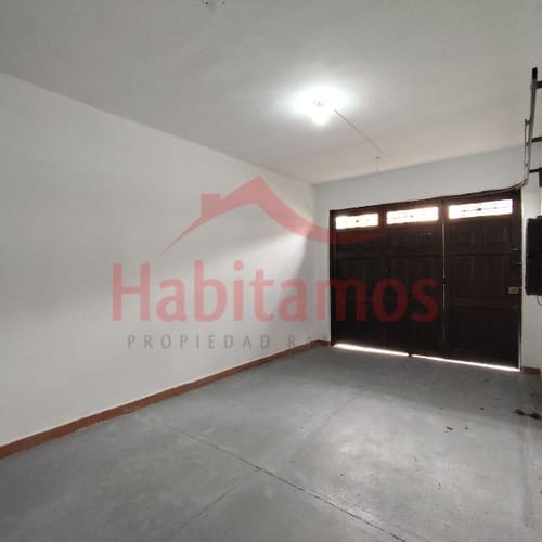 Casa de 4 alcobas en arriendo en Florida Nueva, Medellín, 220 m² · foto 19 de 20