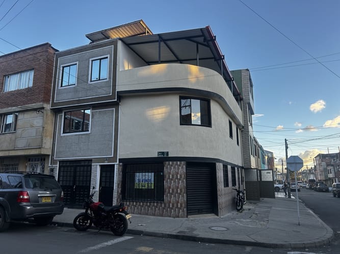 Casa de 1 alcoba en venta en Rionegro, Bogotá, 132 m² · foto 3 de 23