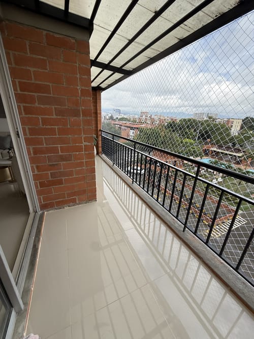 Apartamento de 3 alcobas en venta en Valle Del Lili, Cali, 99 m² · foto 5 de 17