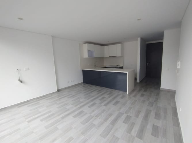 Apartamento de 2 alcobas en arriendo en Centro Internacional, Bogotá, 79 m² · foto 3 de 23