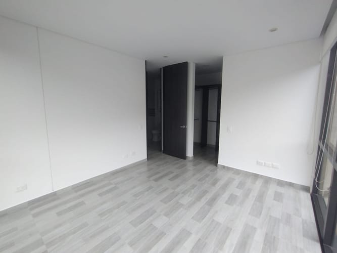 Apartamento de 2 alcobas en arriendo en Centro Internacional, Bogotá, 79 m² · foto 14 de 23