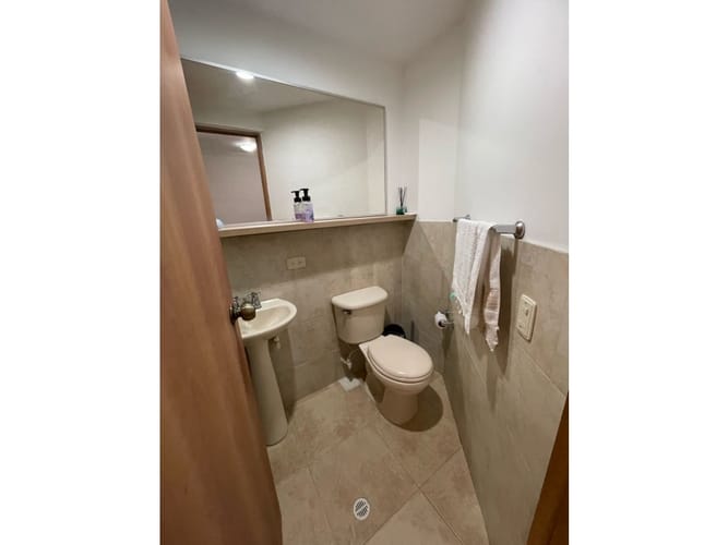 Apartamento de 2 alcobas en arriendo en La Castellana, Medellín, 70 m² · foto 8 de 19